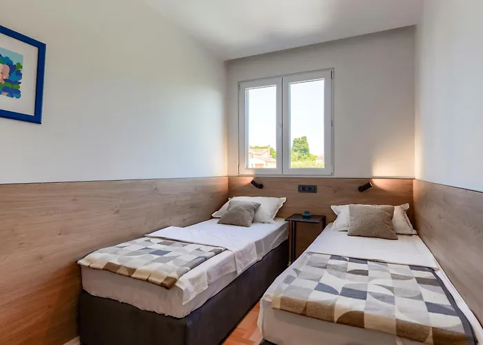 Apartments Colak