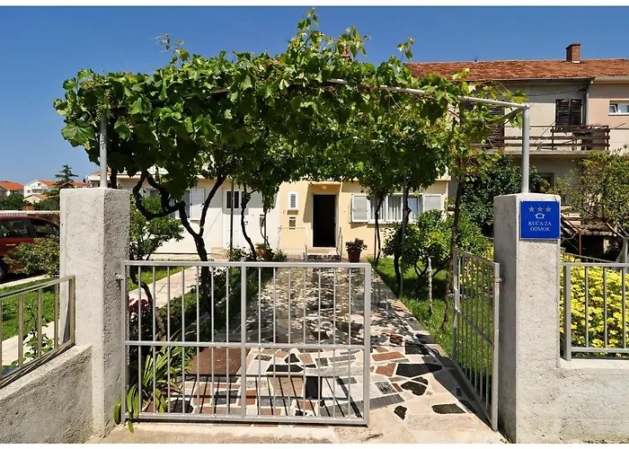Apartments Colak